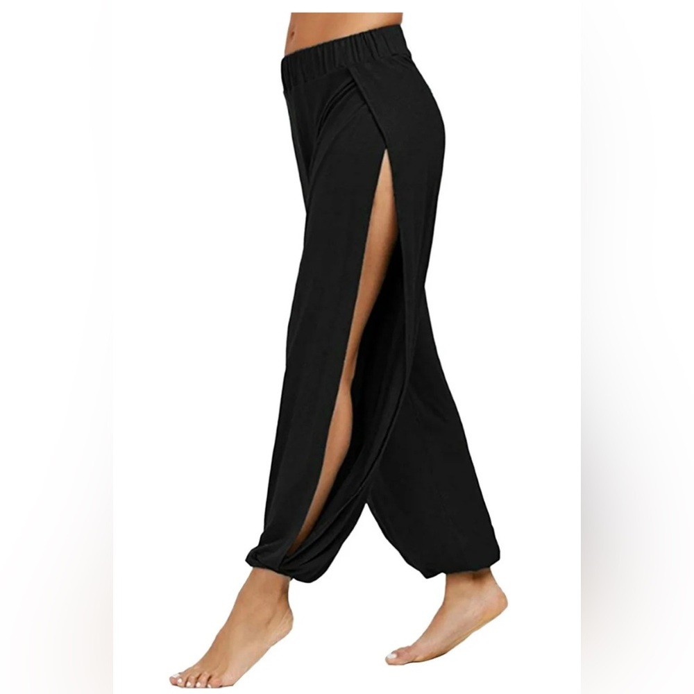 Side slit yoga pants